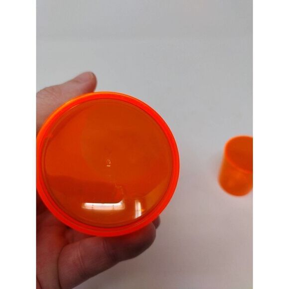 Fixd Cocktail Shaker Orange Plastic Medium Size for All your cool drinks yum yum - Picture 6 of 6